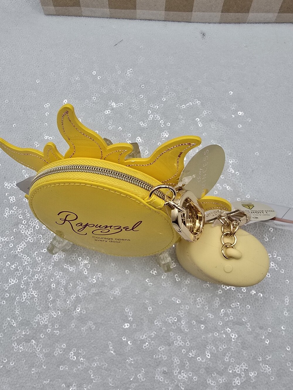Disney Princess Rapunzel Sun Zip Coin Purse & Light-up Lantern Pocketbac Holder - Picture 4 of 10